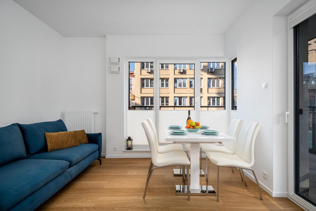 ורשה Your Apartments Okrzei 12 מראה חיצוני תמונה