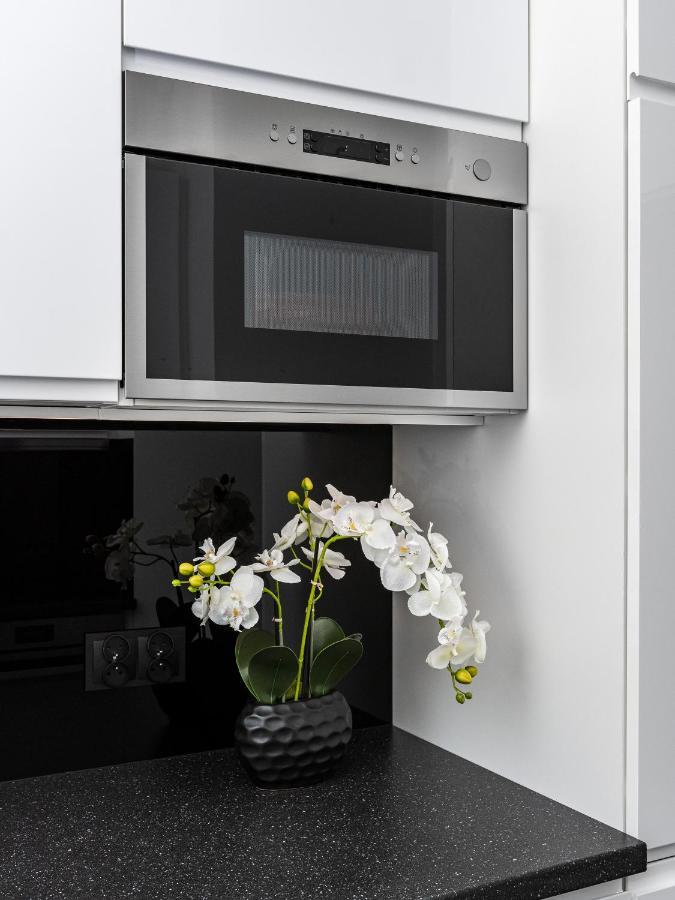 ורשה Your Apartments Okrzei 12 מראה חיצוני תמונה
